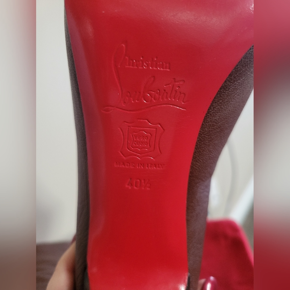 40.5 Christian Louboutin Brown Booties. - Picture 5 of 10